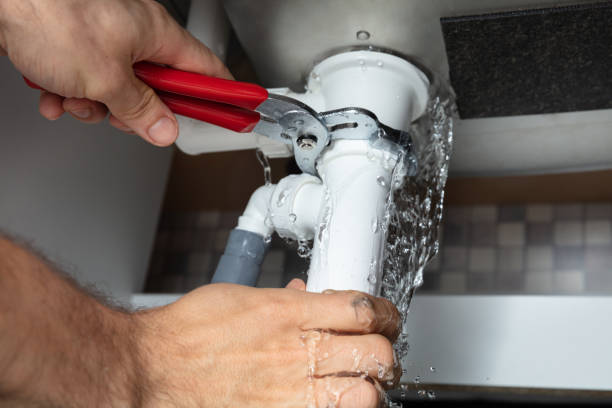 Best Local water damage restoration  in Flowood, MS